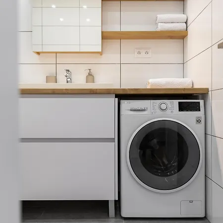 דירה Modern View Apt, Free Parking *